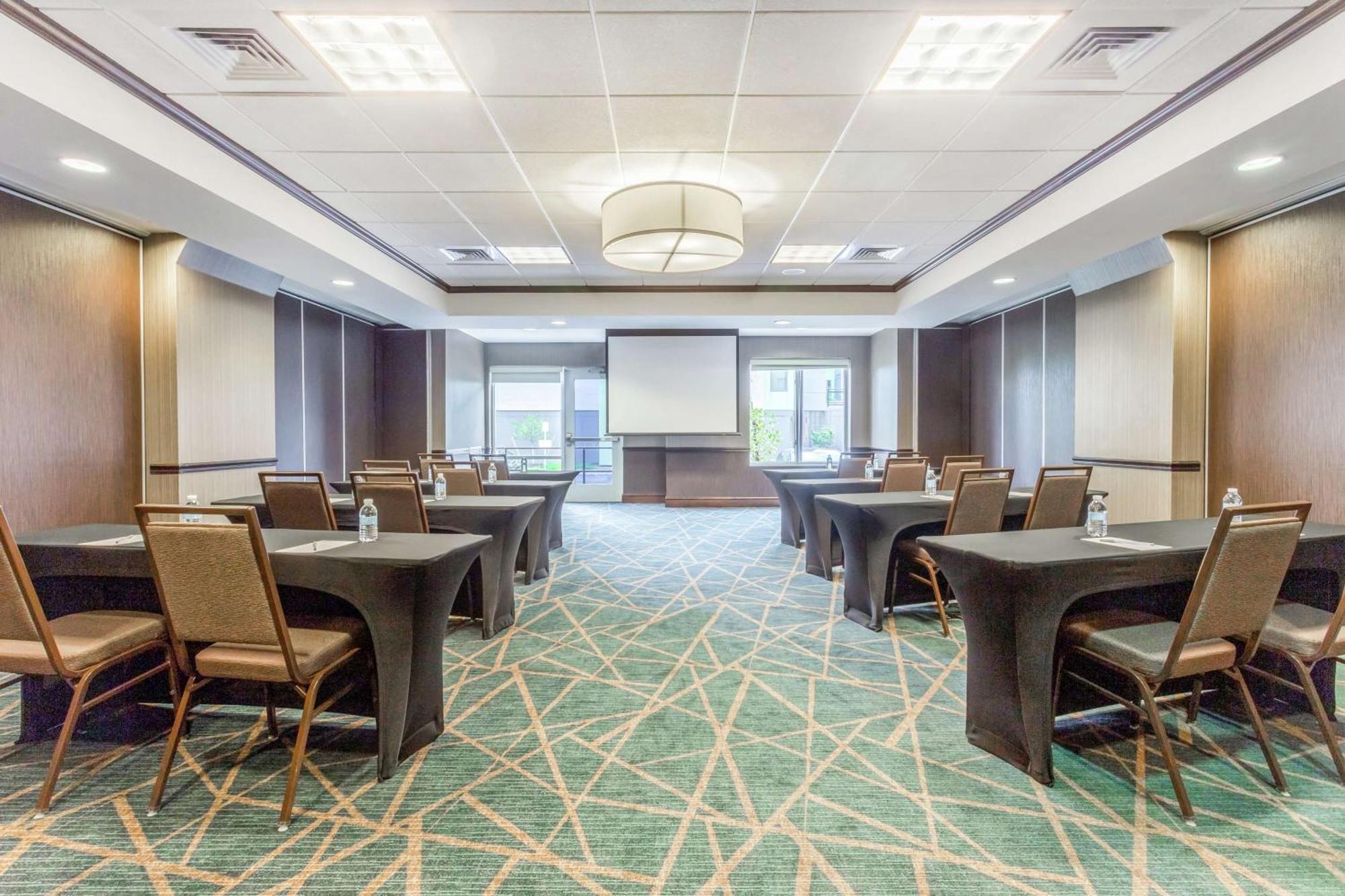 Hilton Garden Inn Albany-SUNY Area Eksteriør bilde